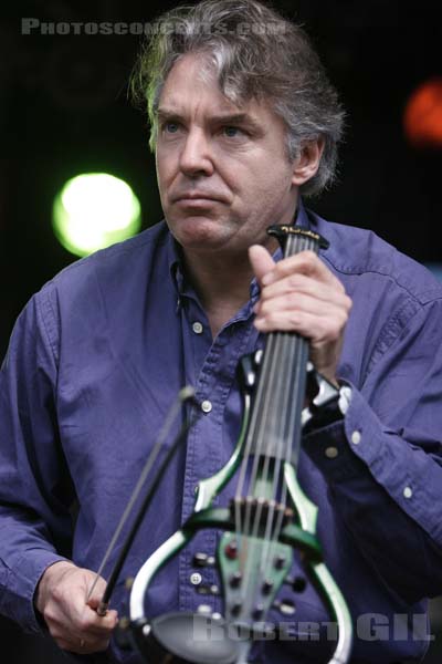 DIDIER LOCKWOOD - 2006-04-02 - PARIS - Place de la Republique - 